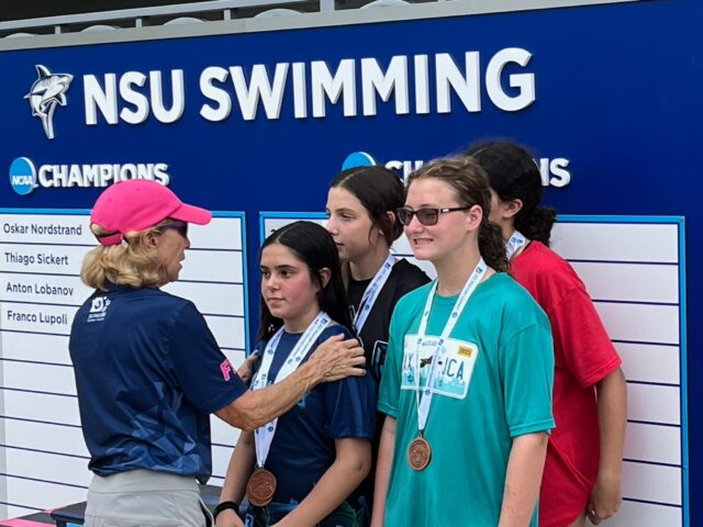 Nsu women's swimming team at the 2019 nsu swimming championships.